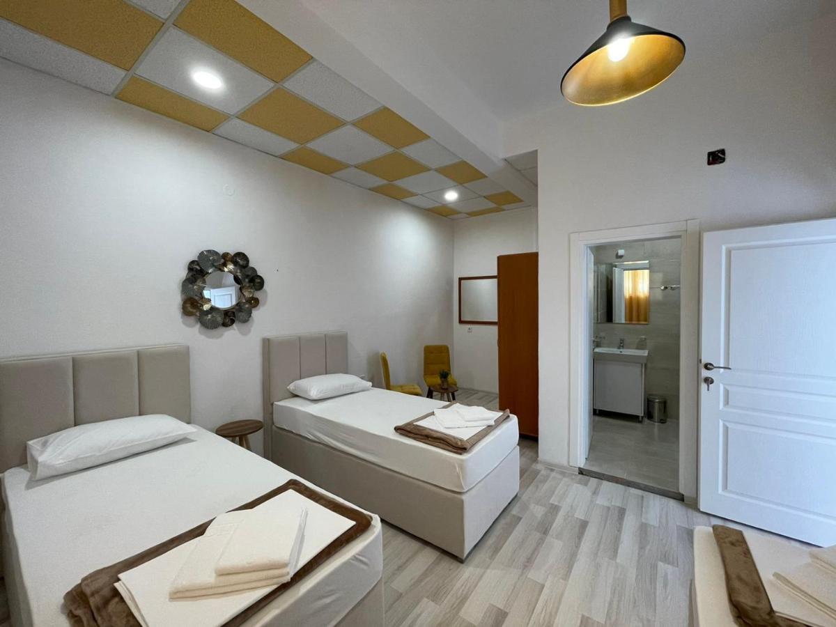 Hostel Izvor Podgorica Zewnętrze zdjęcie